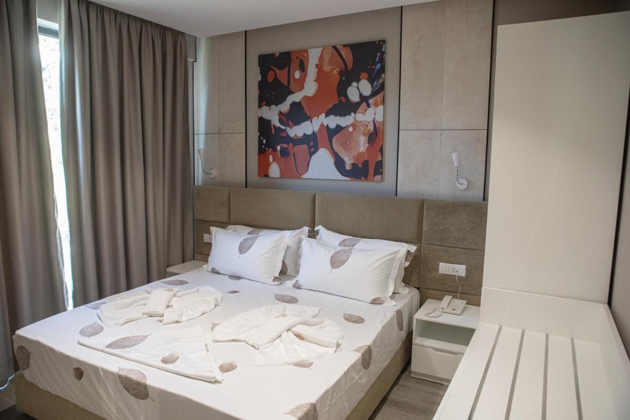 Hotel 체파로 외부 사진